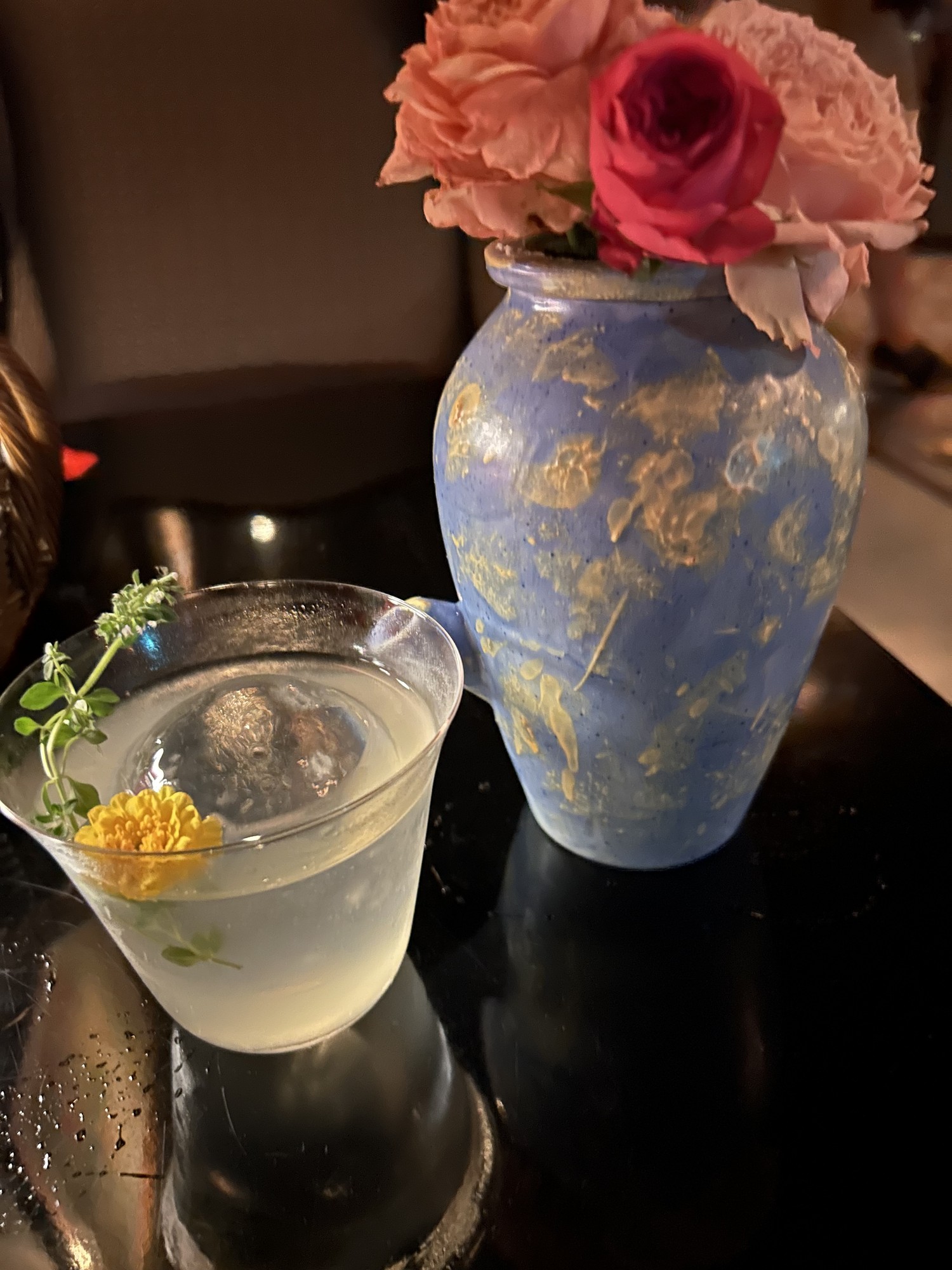 Face to Vase
